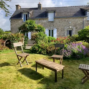 Séjour chez l'habitant La Guillerette, Authentique Longere Bretonne, Bannalec